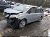 Toyota Sienna Le 7 Passenger 5TDJK3DC7ES086643 снимка