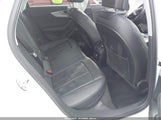 Audi A4 2.0T Tech Ultra Premium/2.0T Ultra Premium WAUKMAF40JN000689 fotografie