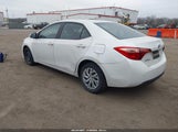 Toyota Corolla Le 5YFBURHE1JP797710 снимка
