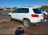 Volkswagen Tiguan Se WVGAV7AX3FW605755 fotografie