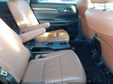 Toyota Highlander Hybrid Limited Platinum 5TDDGRFH5KS056403 снимка