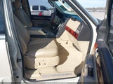 Lincoln Navigator Luxury/Ultimate 5LMFU27536LJ03070 photo