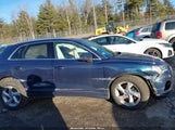 Audi Q3 2.0T Premium WA1BECF39K1066681 снимка