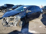 Toyota Corolla Le 2T1BURHE2JC066591 fotografie