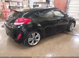 Hyundai Veloster Base W/Black KMHTC6AD3DU146573 снимка