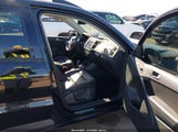 Volkswagen Tiguan 2.0T/2.0T S WVGAV7AX4HK021603 fotografie