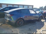 Tesla Model Y Performance Dual Motor All-Wheel Drive 7SAYGDEF6NF443784 fotografie