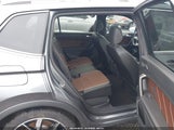 Volkswagen Tiguan 2.0T Sel R-Line 3VV4B7AX2NM087504 снимка