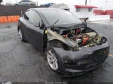 Tesla Model Y Long Range Dual Motor All-Wheel Drive/Rwd 7SAYGDED2RF044228 photo