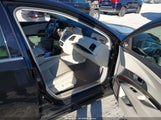Acura Rlx JH4KC1F97HC000517 снимка