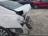 Toyota Camry Le 4T4BF3EK2BR088727 снимка