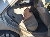Toyota Camry Le JTDBE32K220040447 снимка