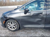 Chrysler Pacifica Touring-L 2C4RC1BG8HR511083 снимка
