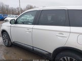 Mitsubishi Outlander Es 2.4 S-Awc/Le 2.4 S-Awc/Se 2.4 S-Awc/Sel 2.4 S-Awc/Sp 2.4 S-Awc JA4AZ3A39LZ047414 fotografie