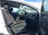 Hyundai Elantra Se 5NPD74LF9KH490867 снимка