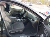 Chevrolet Malibu Fwd 1Lt 1G1ZD5ST7RF170097 fotografie
