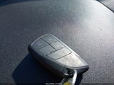 Chevrolet Silverado  2Wd Short Bed Custom 1GCPABEK4PZ208504 снимка
