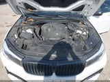 BMW 740I WBA7E2C53HG739382 снимка
