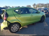 Toyota Prius C Two JTDKDTB38F1113087 снимка