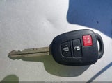 Toyota Rav4 Le JTMBFREV8DD035464 снимка