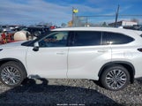 Toyota Highlander Hybrid Platinum 5TDEBRCH4SS671953 fotografie