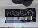 Toyota Corolla Le JTDEPMAE5NJ192519 снимка
