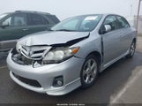 Toyota Corolla S 2T1BU4EE1CC773143 fotografie