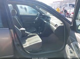 Toyota Camry Le 4T1BG22K0XU511155 photo