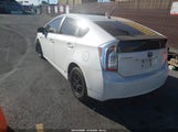 Toyota Prius Three JTDKN3DU5D5562980 снимка