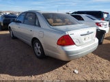 Toyota Avalon Xl 4T1BF28B3YU020493 снимка