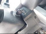 Toyota Rav4 Le JTMBFREV3GJ104213 снимка