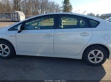 Toyota Prius Two JTDKN3DU0C5447685 fotografie