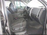 Ram  Classic Warlock 4X4 6'4 Box 1C6RR7GGXLS130229 снимка
