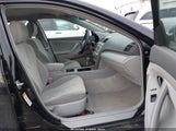 Toyota Camry Le 4T1BE46K49U415057 снимка