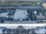 Toyota Tundra Grade 4.6L V8 5TFUM5F12BX025074 снимка