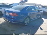 Volkswagen Passat 1.8T R-Line 1VWDT7A32HC015102 photo