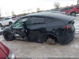 Tesla Model Y Long Range Dual Motor All-Wheel Drive 5YJYGDEE3MF116245 fotografie