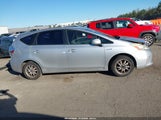 Toyota Prius V Two JTDZN3EU0C3058702 снимка