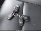 Toyota Rav4 Limited JTMDFREV6HJ164772 снимка