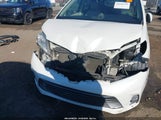 Toyota Sienna Xle Premium 8 Passenger 5TDYZ3DC9JS931996 photo