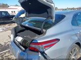 Toyota Camry Se 4T1B11HK5JU625646 photo