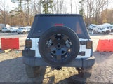 Jeep Wrangler Unlimited Sport 1C4BJWDG9FL519006 fotografie