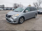 Toyota Sienna Le V6 5TDKK3DC5BS143549 снимка