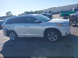 Toyota Highlander Limited Platinum V6 5TDYKRFH0GS157193 снимка