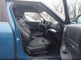 Mini Countryman Cooper S WMZYT5C37J3E61261 снимка