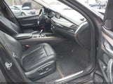 BMW X5 xDrive35I 5UXKR0C5XF0P13789 fotografie