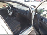 Volkswagen Golf Gti 2.0T Autobahn/2.0T S/2.0T Se 3VW447AU4JM277648 photo