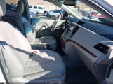 Toyota Sienna Xle V6 8 Passenger 5TDYK3DC3ES473348 photo