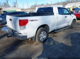 Toyota Tundra Grade 5.7L V8 5TFUW5F11AX125613 photo