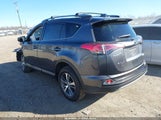 Toyota Rav4 Xle JTMRFREV2JJ179555 снимка